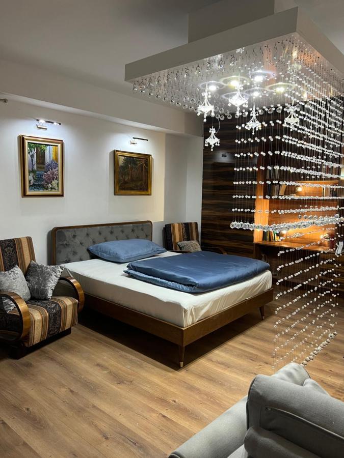Business Box Apartamento Bratislava Exterior foto